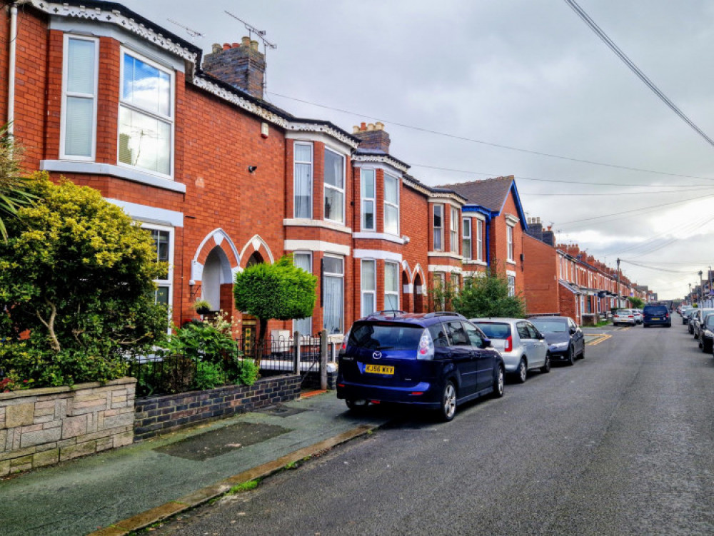 On Saturday 18 November, Cheshire Police pulled over a Volkswagen Polo being driven erratically on Walthall Street (Nub News).