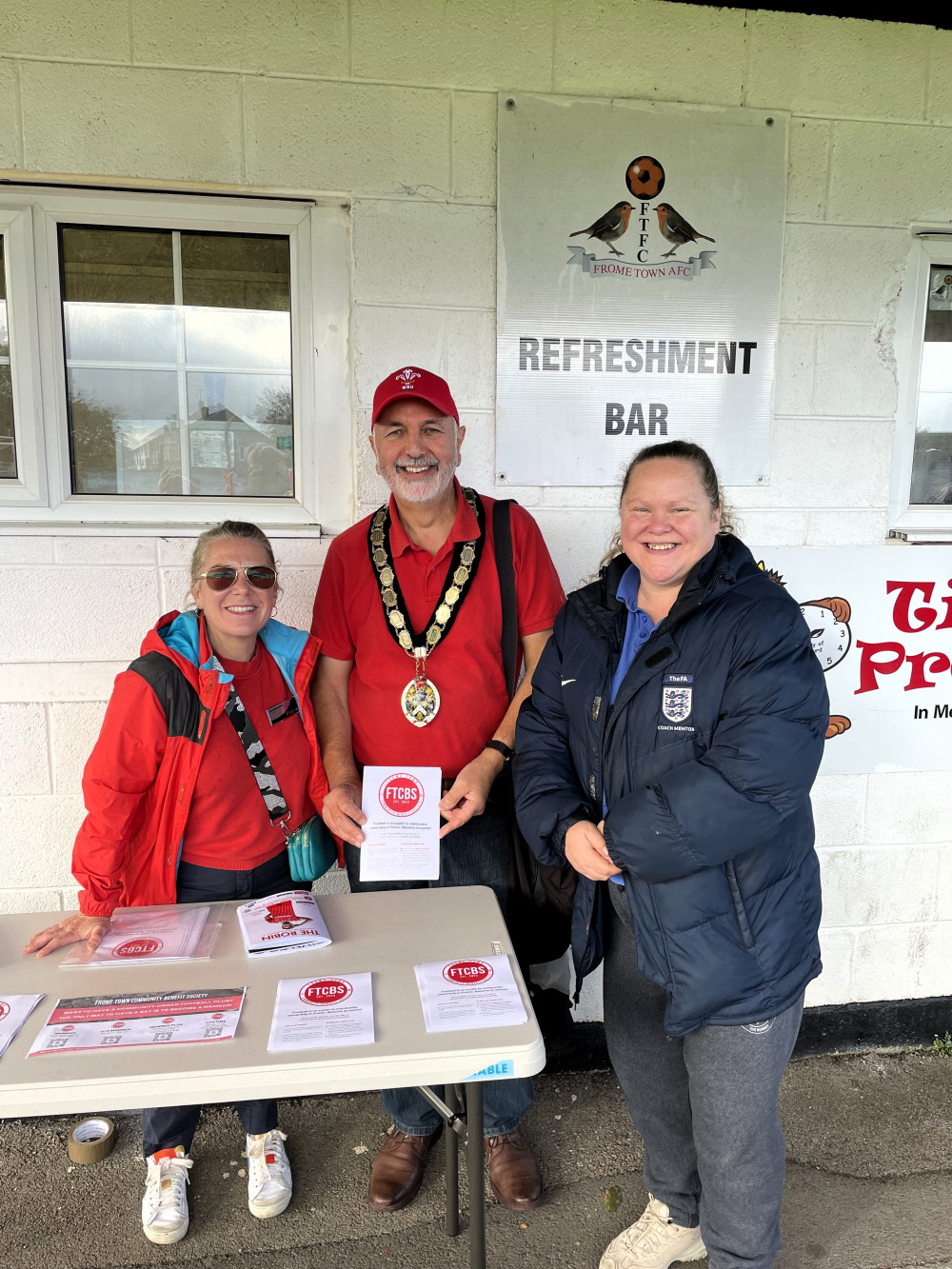 Photograph: Cllr Lisa Merryweather-Millard, Frome Mayor Philip Campagna and FTFC Community Manager Leah Poole