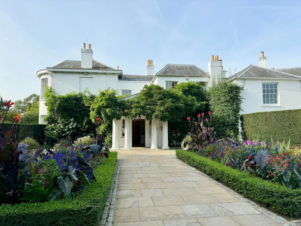 Pembroke Lodge in Richmond Park has made it to the top five of UK wedding venues. (Photo Credit: Pembroke Lodge).