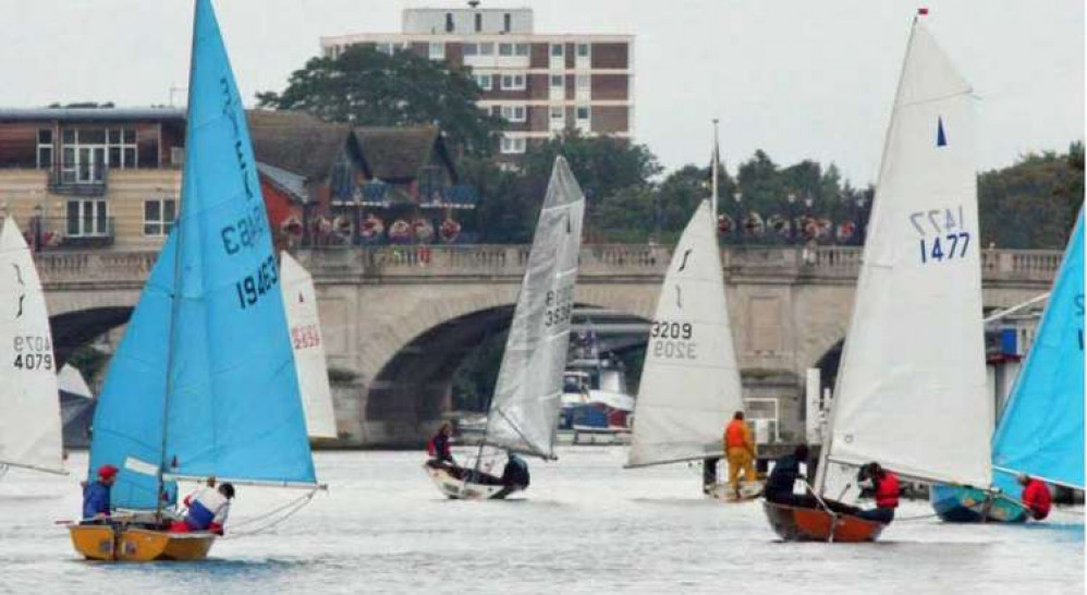 Minima sailboats at Kingston Bridge - you'll see plenty of these this weekend! (Image: Minima Yacht Club)