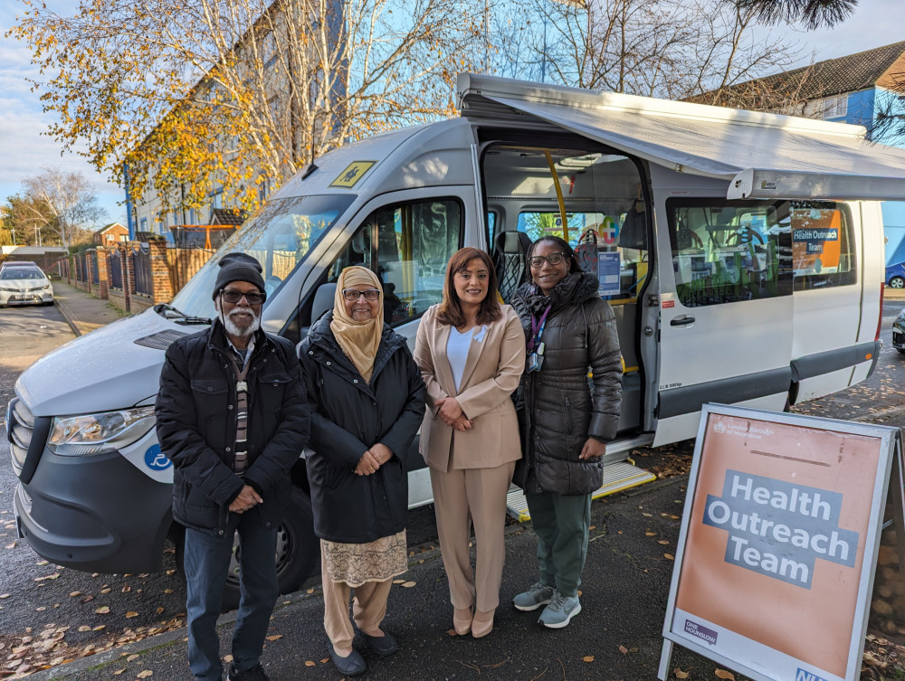 Cllr Chaudhary with the HOT bus (credit: Hounslow Council).