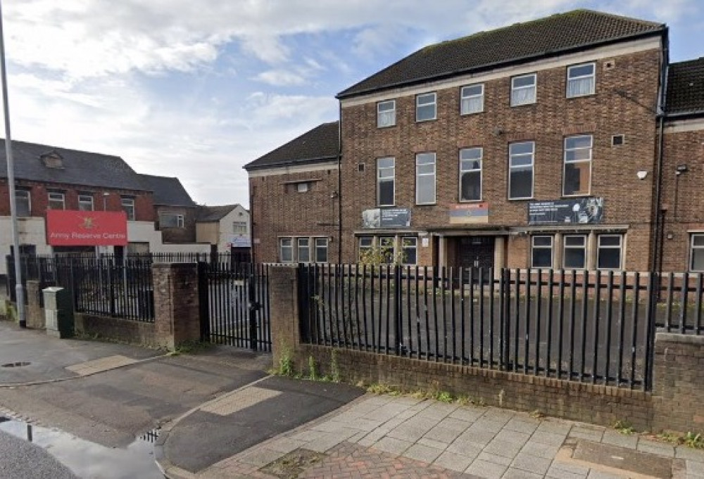 Plans for new apartments and houses on the site of a former Army Reserve Centre have been put forward to Stoke-on-Trent City Council (Google).