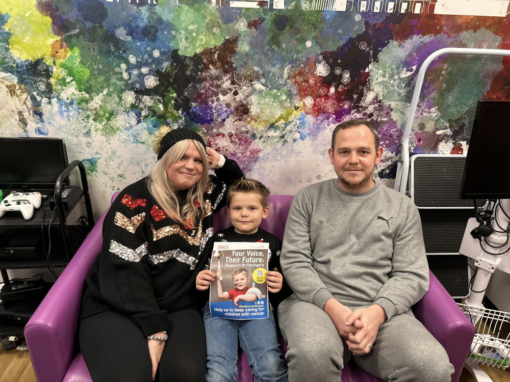 Samantha, Jackson and Shaun Hall at St George’s Hospital in Tooting. (Photo Credit: Charlotte Lillywhite/LDRS).