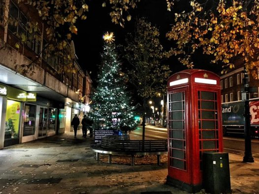 Twickenham's Christmas tree! (Photo Credit: Ruths Pics).