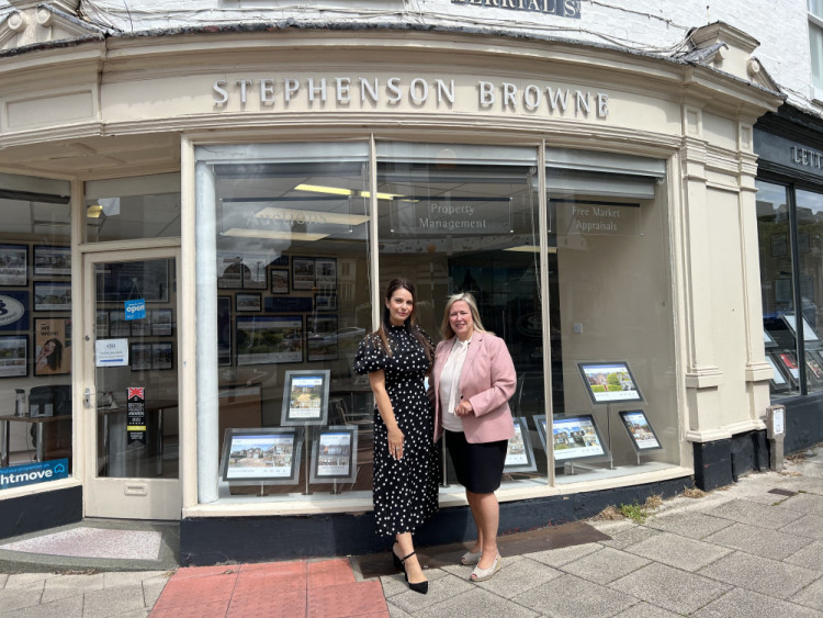 Stephenson Browne, Newcastle-under-Lyme, has won a prestigious British Property Award for the second year running (Nub News).