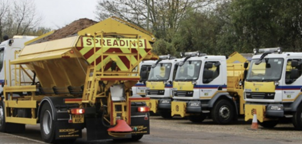 Gritting lorries out in force as temperatures continue to drop