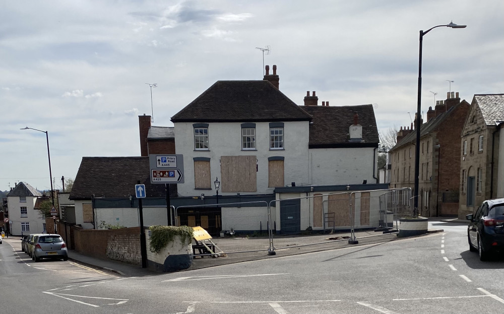 Fresh plans to turn the Punch Bowl into a house have been submitted to Warwick District Council (image by James Smith)