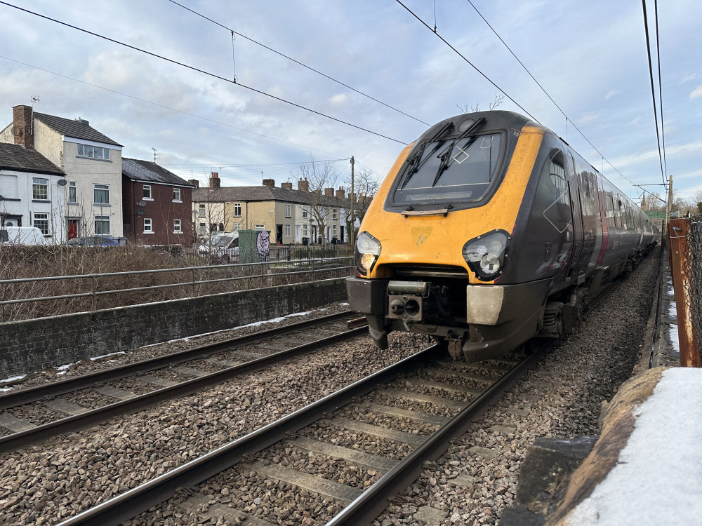 Plans to close Macclesfield's Railway Stations's ticket office and 100s more across England have been scrapped, following a government U-turn (Nub News).