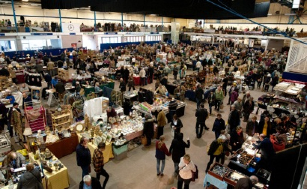Giant Flea Market Giant Flea Market