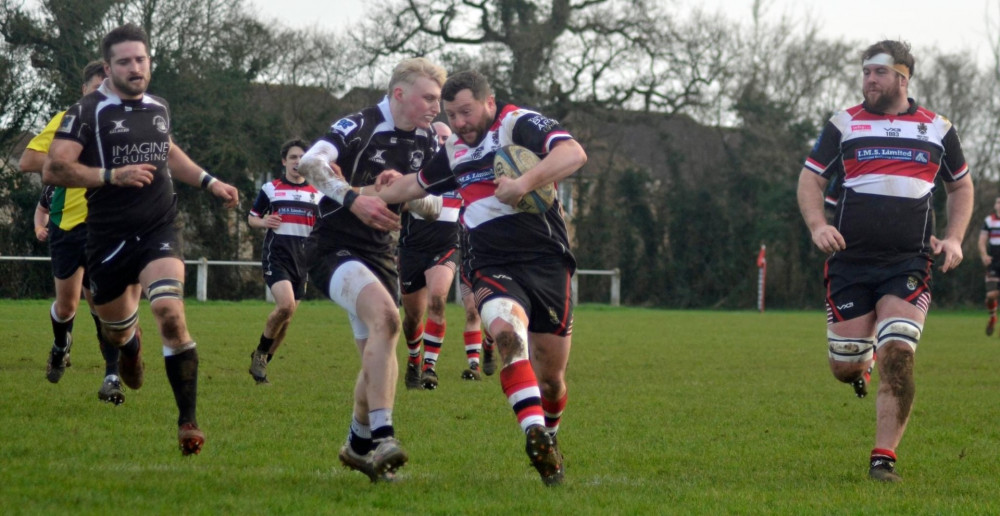 Great bursts of play for Frome RFC, image Mark Sangster 