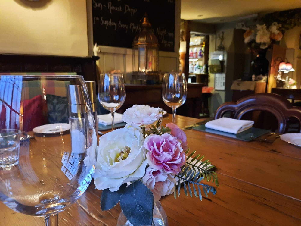 The Fox and Hounds is a luxury eatery and popular pub in Knossington. Image credit: Nub News. 