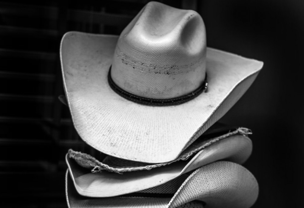 Perhaps My Chemical Romance have more in common with Hank Williams than you might think - enjoy country covers of emo songs at this event at Glitch (Image - Unsplash) Perhaps My Chemical Romance have more in common with Hank Williams than you might think - enjoy country covers of emo songs at this event at Glitch (Image - Unsplash)