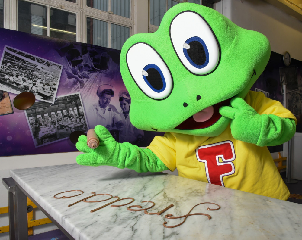 Meet Freddo at Clarks Village this weekend (Credit: Cadbury's) 