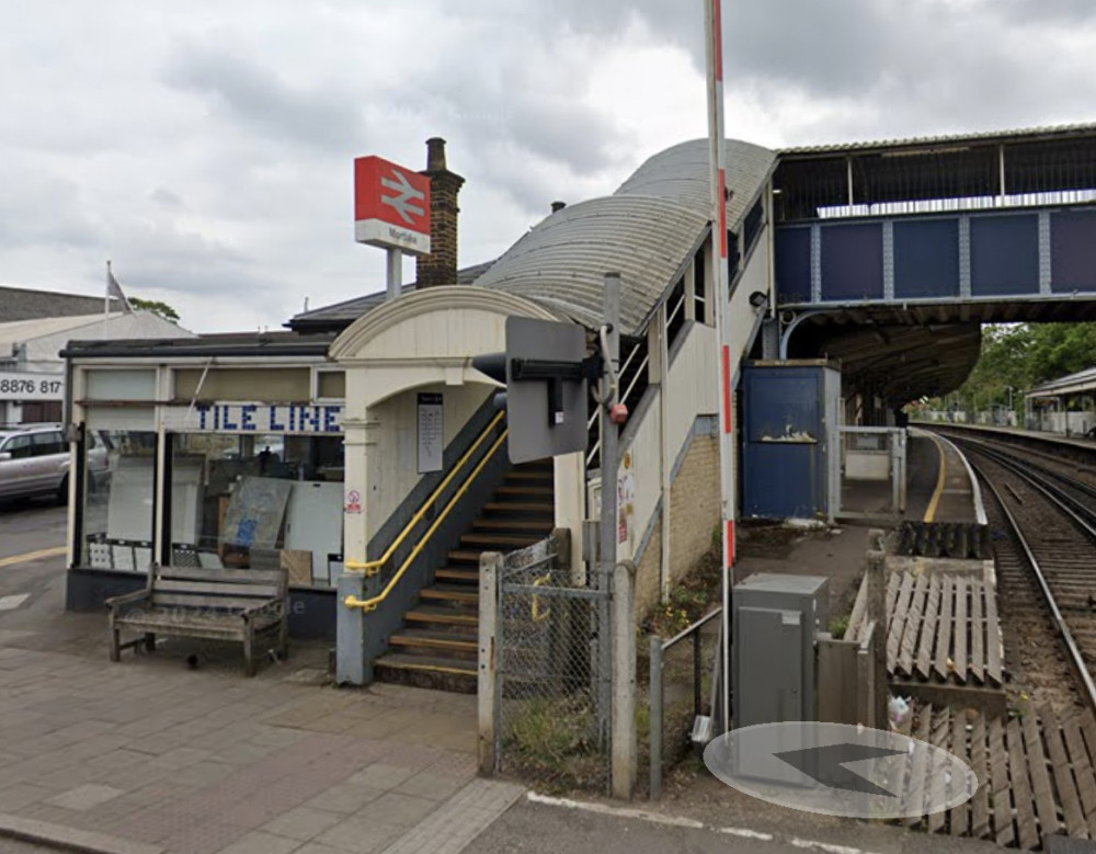 South Western Railway has announced that a train fault is disrupting the railway between Mortlake and Barnes this afternoon. (Photo Credit: Google Maps).