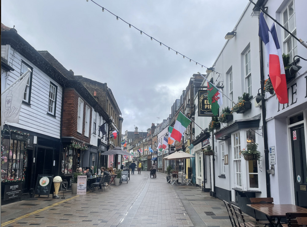 What's on in Twickenham this weekend: St Patricks Day at The Wharf, Live Sport at The Turks Head and Whitton Library 50th Anniversary. (Photo Credit: Heather Nicholls).