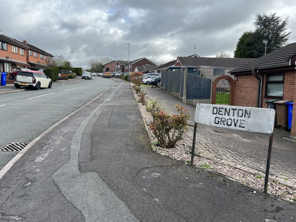 Police were called to Denton Grove at around 8.40am on Friday 22 March (Nub News).