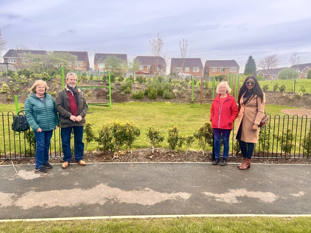 Cllrs Avril Wilson, David Bigby, Liz Parle and Damilola Ojuri beside missing section. Photos: Supplied.