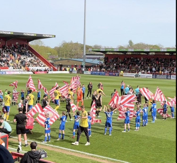 Stevenage 1-2 Burton Albion: Brewers ensure Boro's Play-off hopes droop. CREDIT: @laythy29