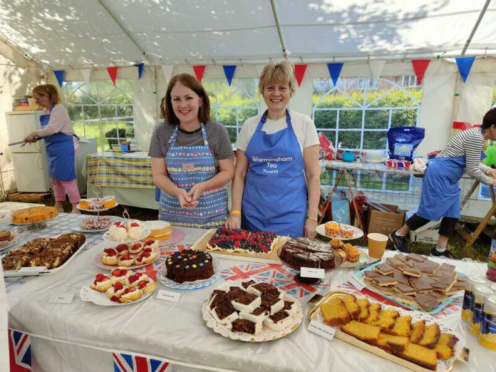 Gorgeous cakes are always on sale at the event's 'tea tent'.  (Photo: Nub News) 