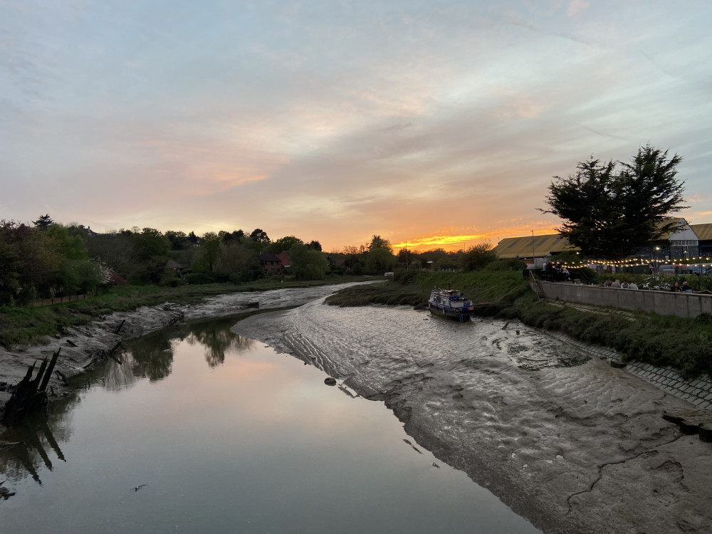 The Muddy Duck in Fullbridge is holding live music on Sunday.