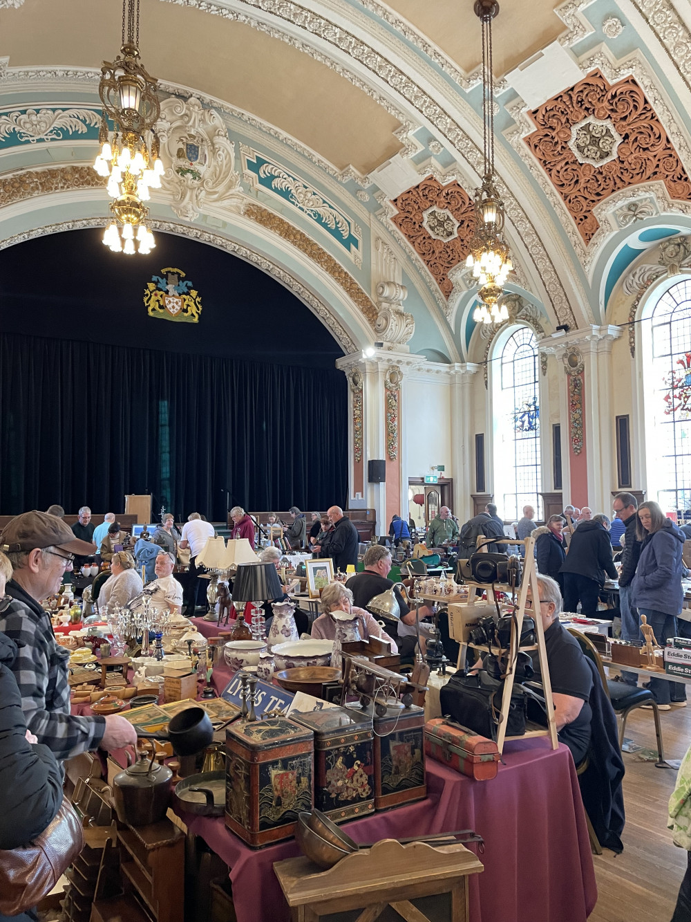 Stockport Town Hall Antiques Fair Stockport Town Hall Antiques Fair