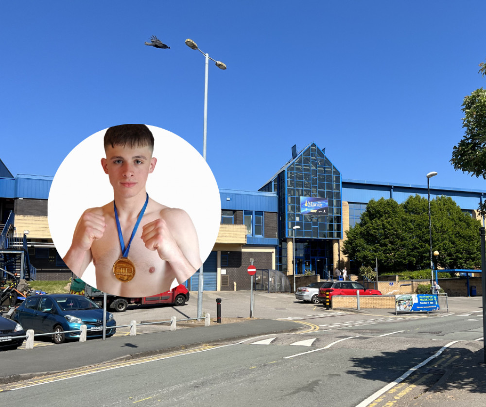 19-year-old Kian Murphy made his boxing debut at Fenton Manor earlier this month (Image supplied).