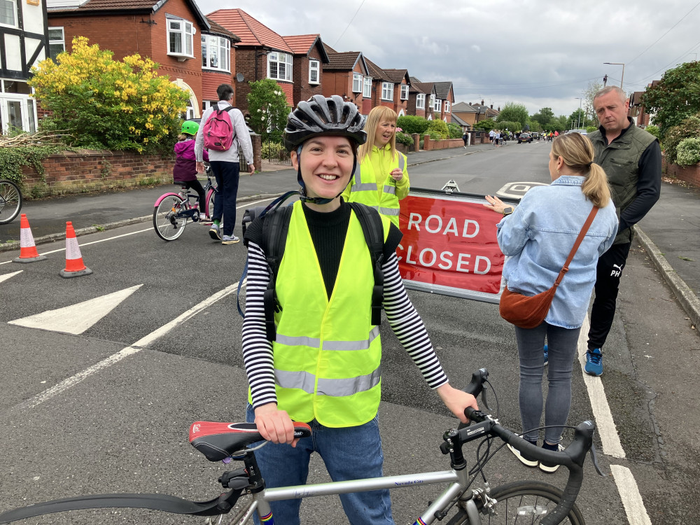 Campaigner Sarah Rowe outside St Thomas\' CE Primary School on Buckingham Road in Stockport (Image - Declan Carey LDRS)