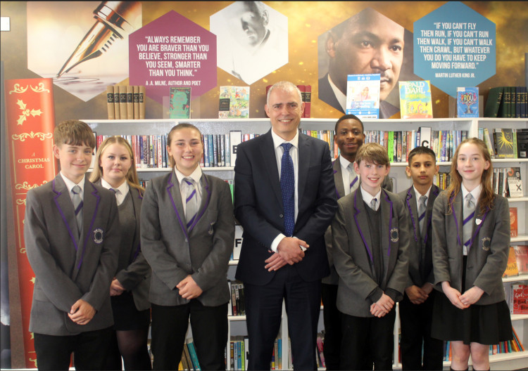Headteacher at The Oaks Academy, Peter Kingdom, with students, celebrating the 'good' Ofsted report (Nub News).