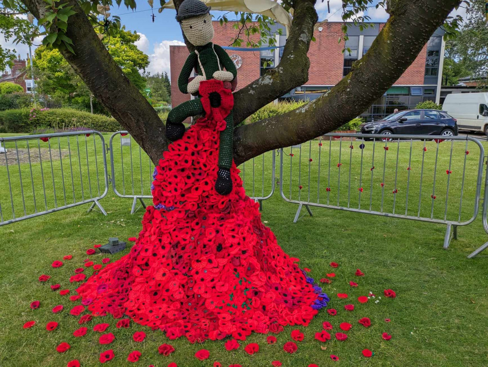 The Market Makers Postbox Toppers organised a fantastic show in front of Alsager Civic. (Photo: Nub News) The Market Makers Postbox Toppers organised a fantastic show in front of Alsager Civic. (Photo: Nub News)