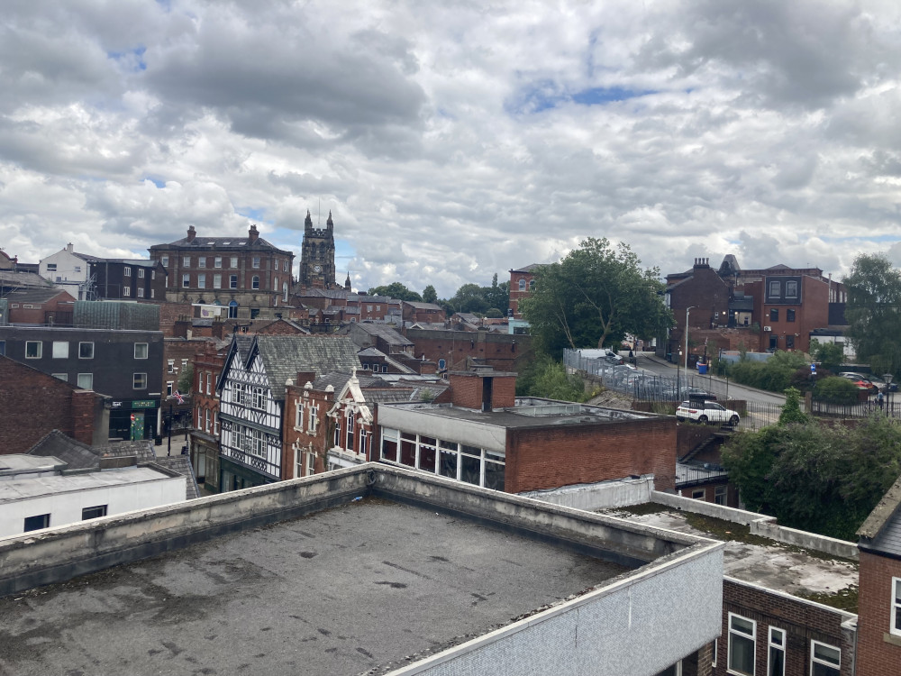 Two rogue traders behind a roofing company which 'ripped off' homeowners across Stockport will be sentenced next month (Image - Alasdair Perry)