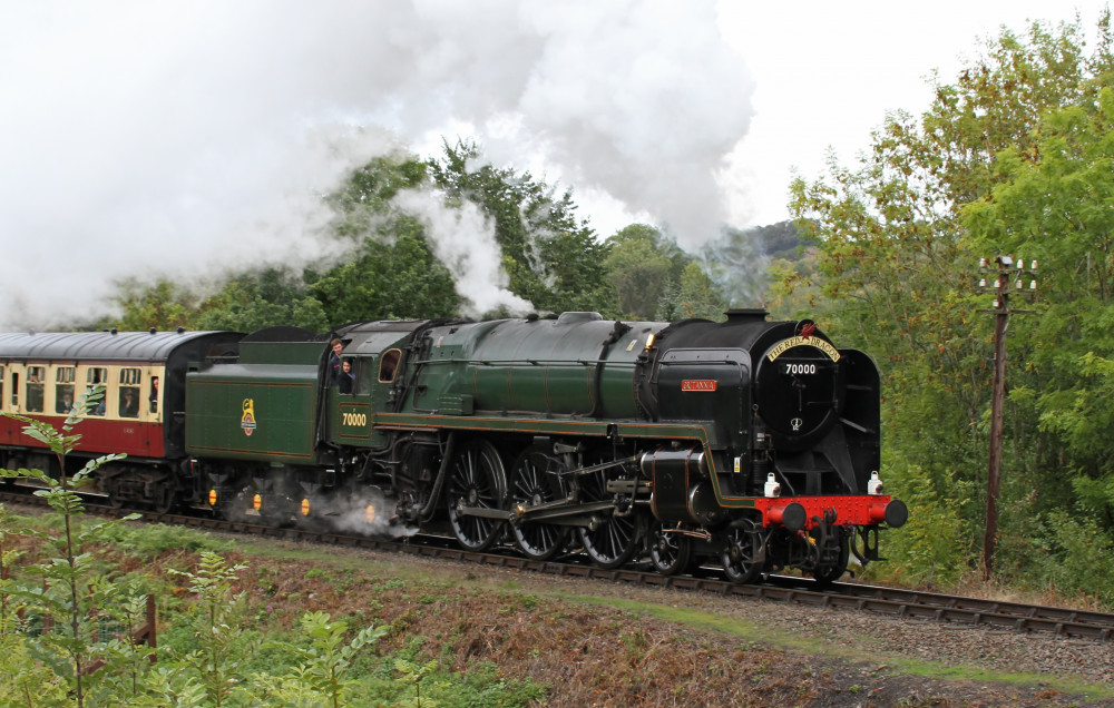 70000 Britannia will haul the steam excursion (image by Tony Hisgett)