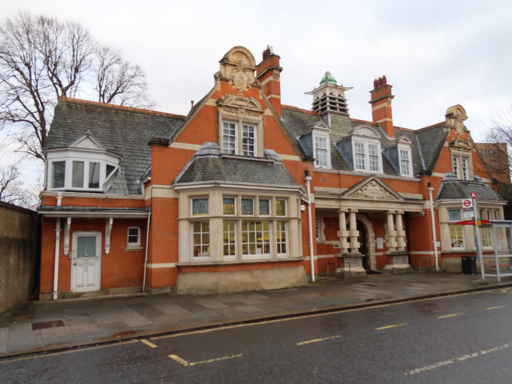 Could the garden at Teddington Library be made more accessible? (Image by John S Turner)