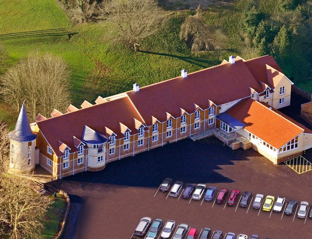 Wookey Hole Resort is on the hunt for a Head Housekeeper to lead their housekeeping team.