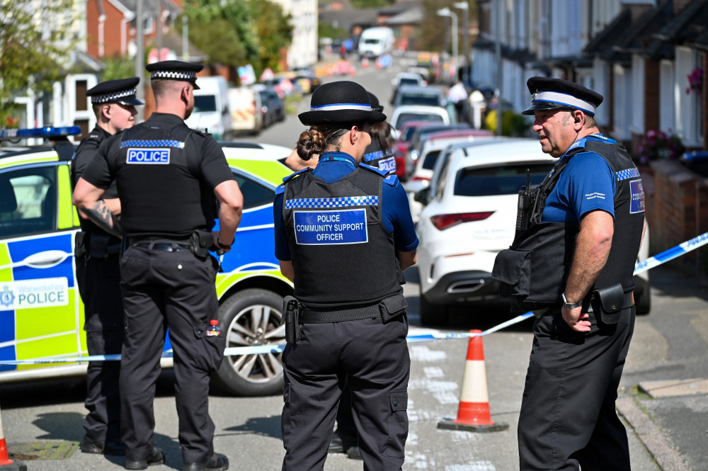 Armed police were called to Villiers Road in Kenilworth on Saturday (Image via SWNS)