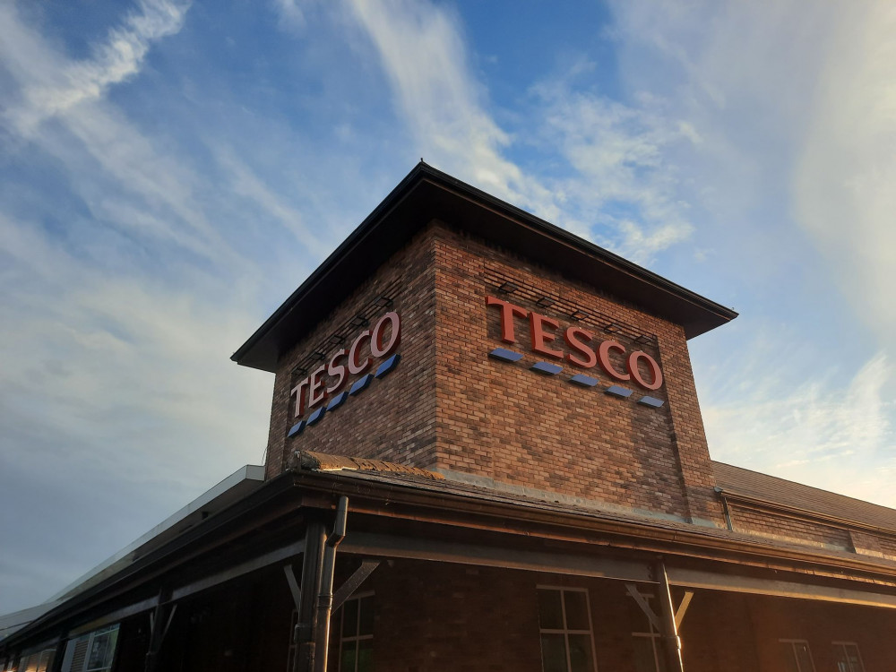 Find the team outside Tesco on Friday. Image credit: Nub News. Find the team outside Tesco on Friday. Image credit: Nub News.