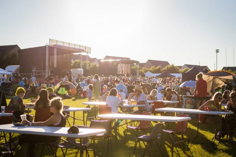 Get ready for Somerstock! (Victoria Welton Photography) 