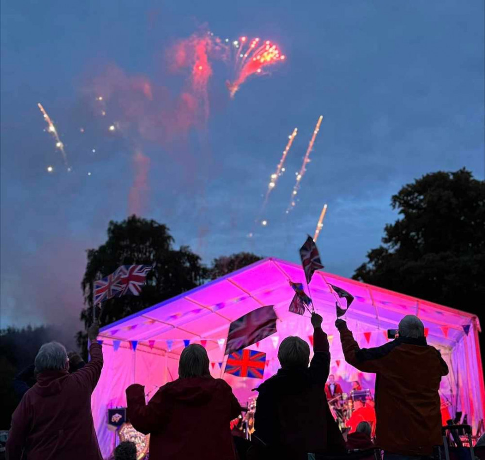 The sky kit up in Sandbach Park at lat night's event. (Photo: Geraint Price Jones)  