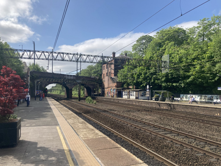 Transport for Greater Manchester has outlined plans for its integrated Bee Network rail lines, parts of which run through Stockport stations (Image - Nub News)