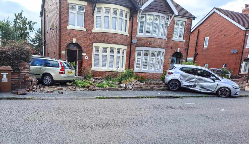 On Monday 22 July, Cheshire Police received reports of a three-vehicle collision on Kingsway, damaging two garden walls (Nub News Reader).