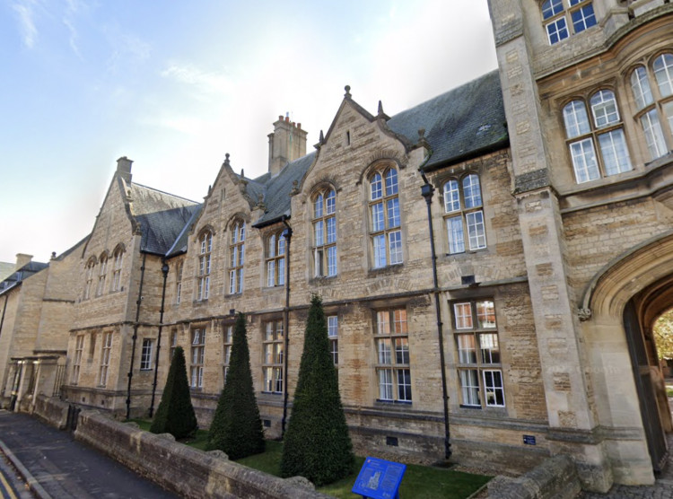 There is a real range of jobs available this week, including at Uppingham School (Google).