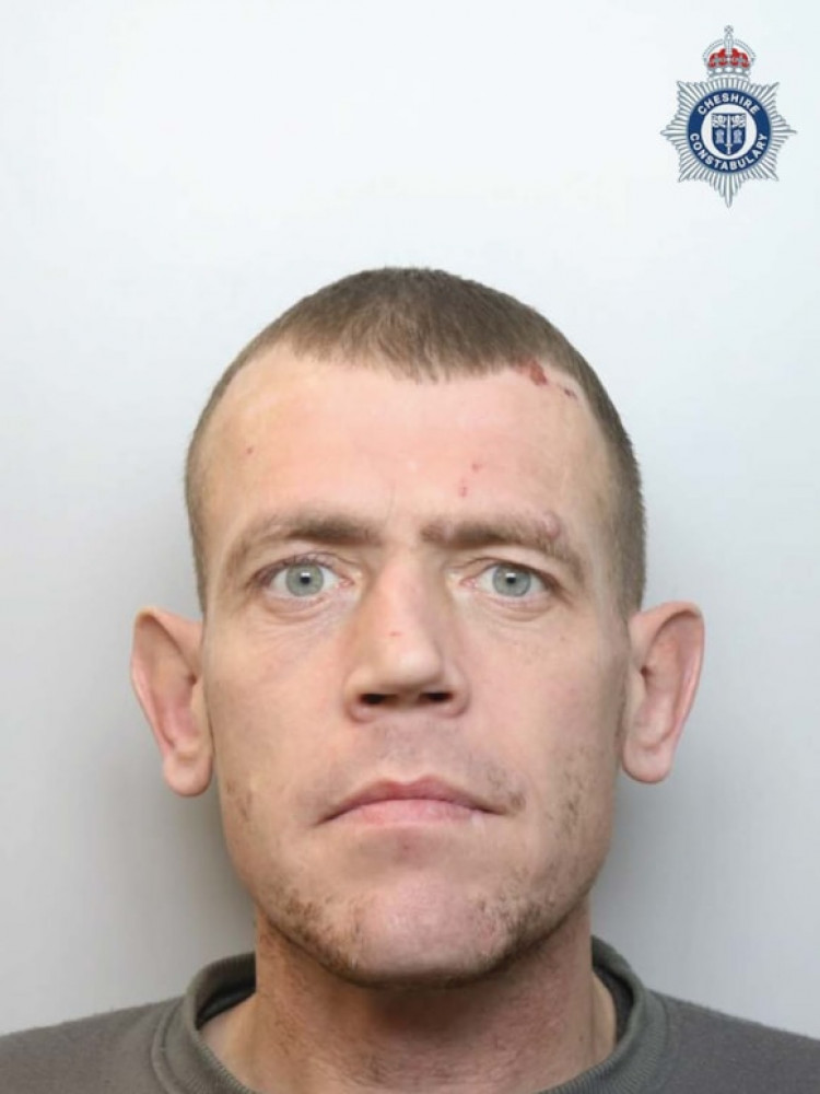 Daniel Quinlan, 40, who was handed a five-year Criminal Behaviour Order (CBO) in 2022, has been jailed for breaching the order (Cheshire Police).