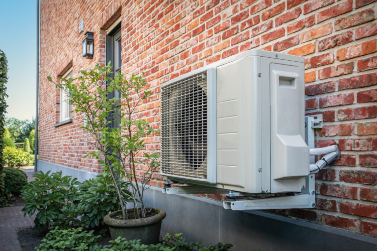 The Government's ambitious target is to install 600,000 heat pumps per year by 2028. 