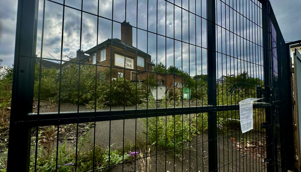 The Oak in Whitwick has been closed for a decade. Photos: Instantstreetview.com