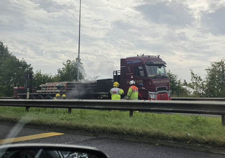 The lorry is on the westbound carriageway of the A50, heading into Stoke-on-Trent (Image supplied).