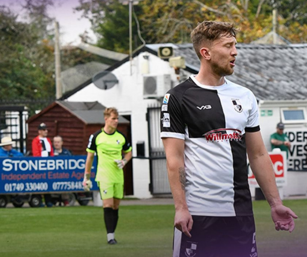 Street FC falls to a 1-0 defeat against Shepton Mallet in a hard-fought local derby (Photo: Shepton Mallet AFC) 