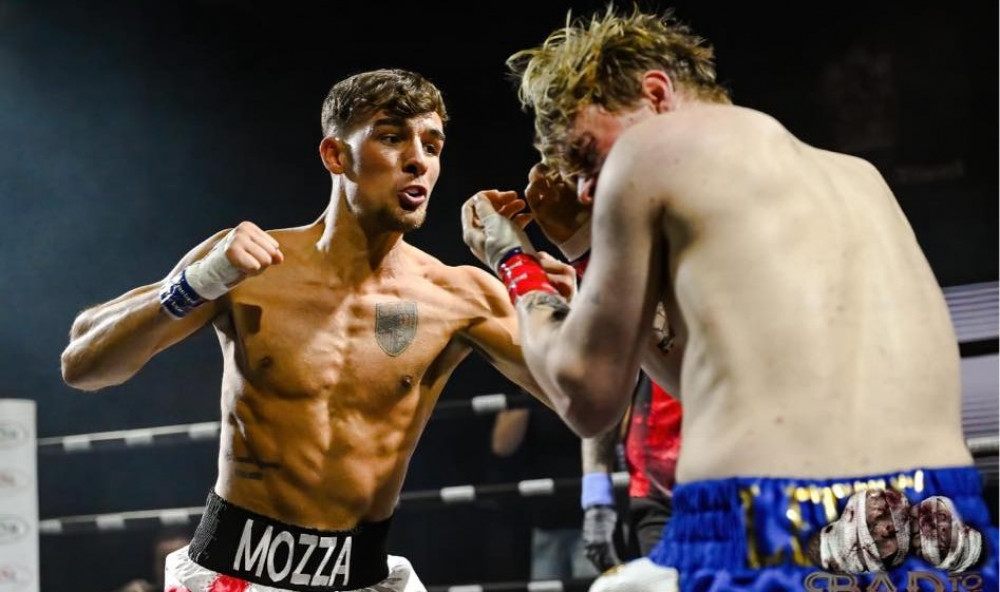 Brandon Morris, 22, won his debut bare-knuckle fight at Fenton Manor (Michael Ault Photography).