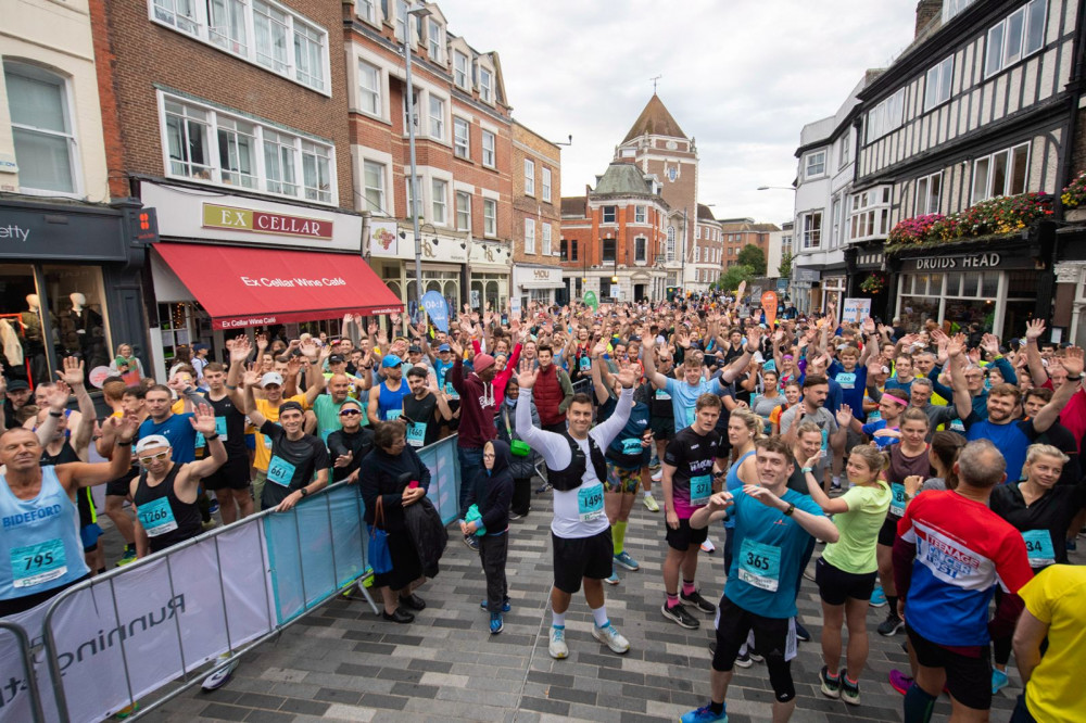 Over 1,600 runners took part in the 'Uber Boat by Thames Clippers' Kingston Half Marathon and Kingston 10k on Sunday (Credit: RUN-FEST)