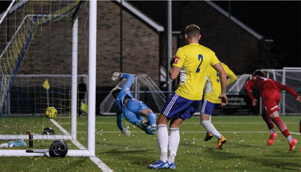 Alex Hernandez stoops to head home Dockers' first goal. Pictures by Paul Bocking (InFocus Photos).