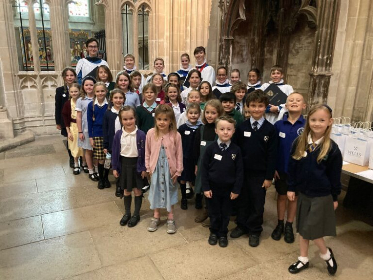 If your child loves to sing, Wells Cathedral Song Squad wants to hear from you! 