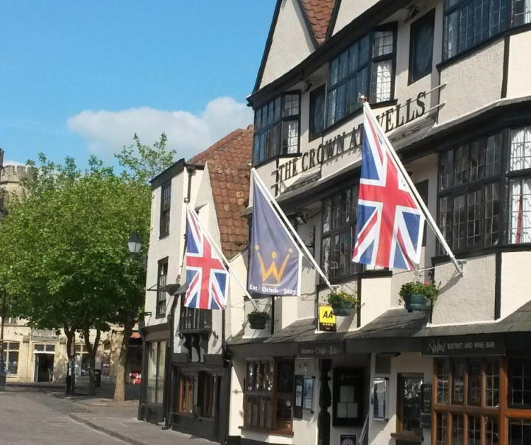 The Crown Inn is highlighted for its rich history and excellent range of well-kept ales. 